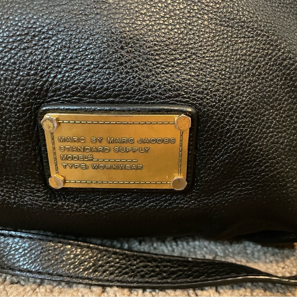 Marc Jacobs Black Leather Hobo Bag with Gold Accents - Picture 2 of 11